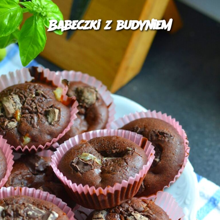 Babeczki_z_budyniem