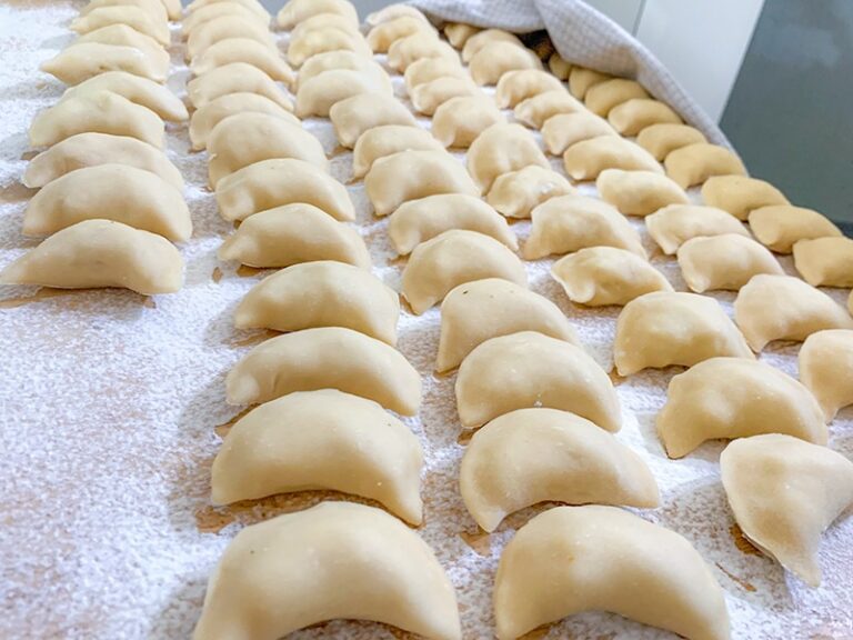 Pierogi_z_Kapust__i_Grzybami