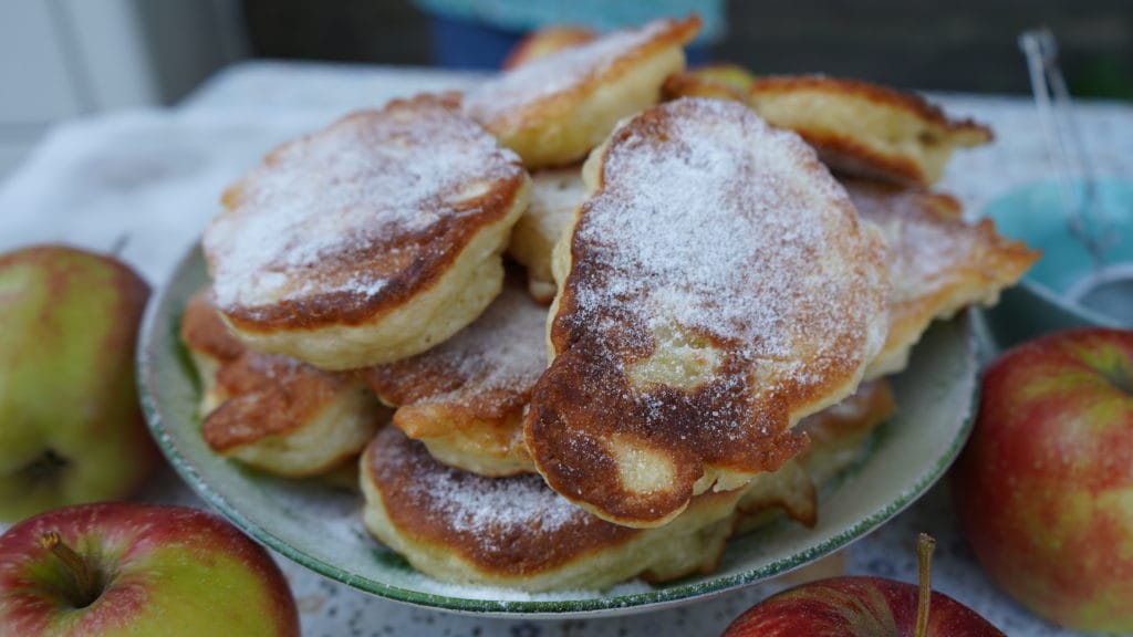 Karpatka_z_kremem_mascarpone_i_owocami-1 Karpatka_z_kremem_mascarpone_i_owocami-1