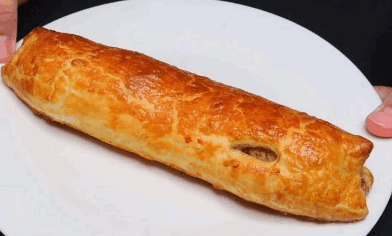 Skr_ty_ciasta_francuskiego_z_bananem_i_cynamonem-1
