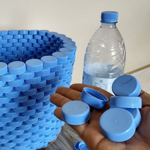 Zero_Waste_z_Czapek__Jak_Tworzy__Unikalne_Dekoracje_do_Domu__Mistrzowski_Kurs_Przemiany_Starych_Czapek-1 Zero_Waste_z_Czapek__Jak_Tworzy__Unikalne_Dekoracje_do_Domu__Mistrzowski_Kurs_Przemiany_Starych_Czapek-1