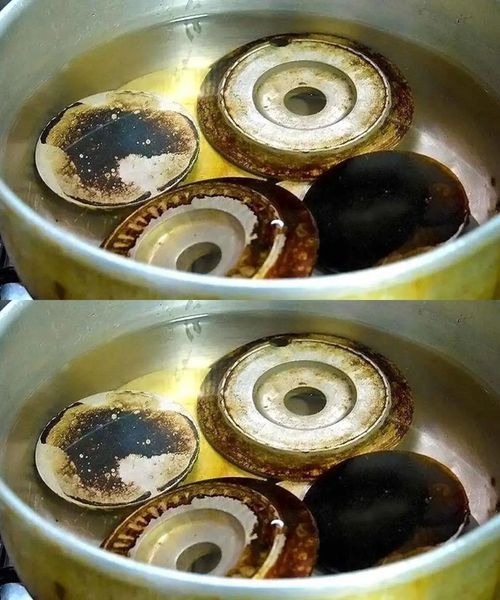 Jak_wyczy_ci__przypalone_palniki_kuchenne__2_proste_i_skuteczne_wskaz_wki Jak_wyczy_ci__przypalone_palniki_kuchenne__2_proste_i_skuteczne_wskaz_wki