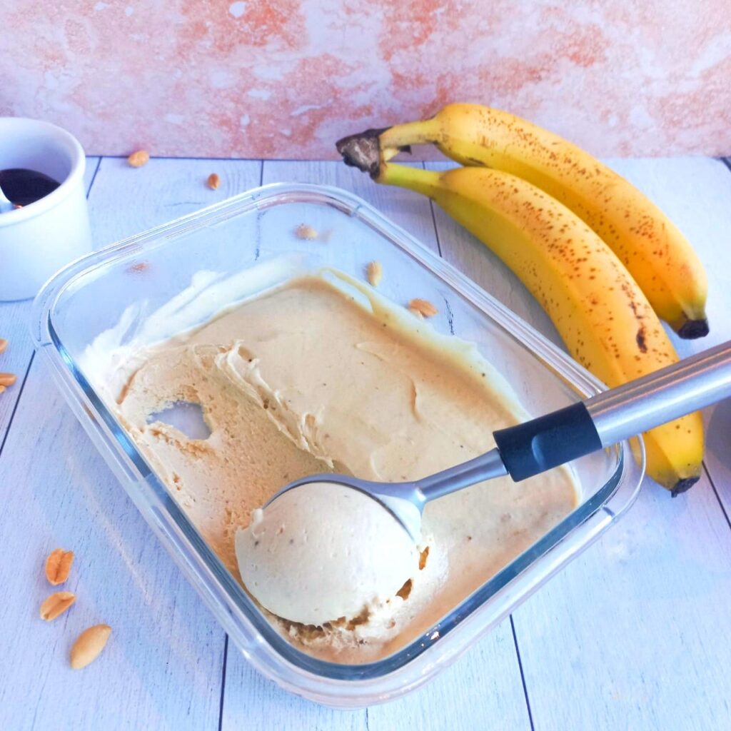 Jak_zrobi__lekkie_lody_bananowe_z_jogurtem_i_bez_cukru Jak_zrobi__lekkie_lody_bananowe_z_jogurtem_i_bez_cukru