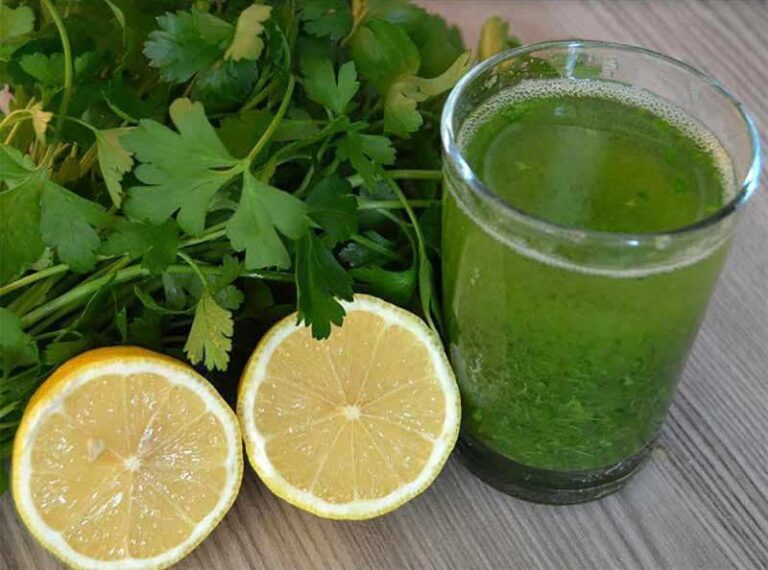 Zjedzenie_4__y_ek_rano_wystarczy__aby_wyeliminowa__cholesterol
