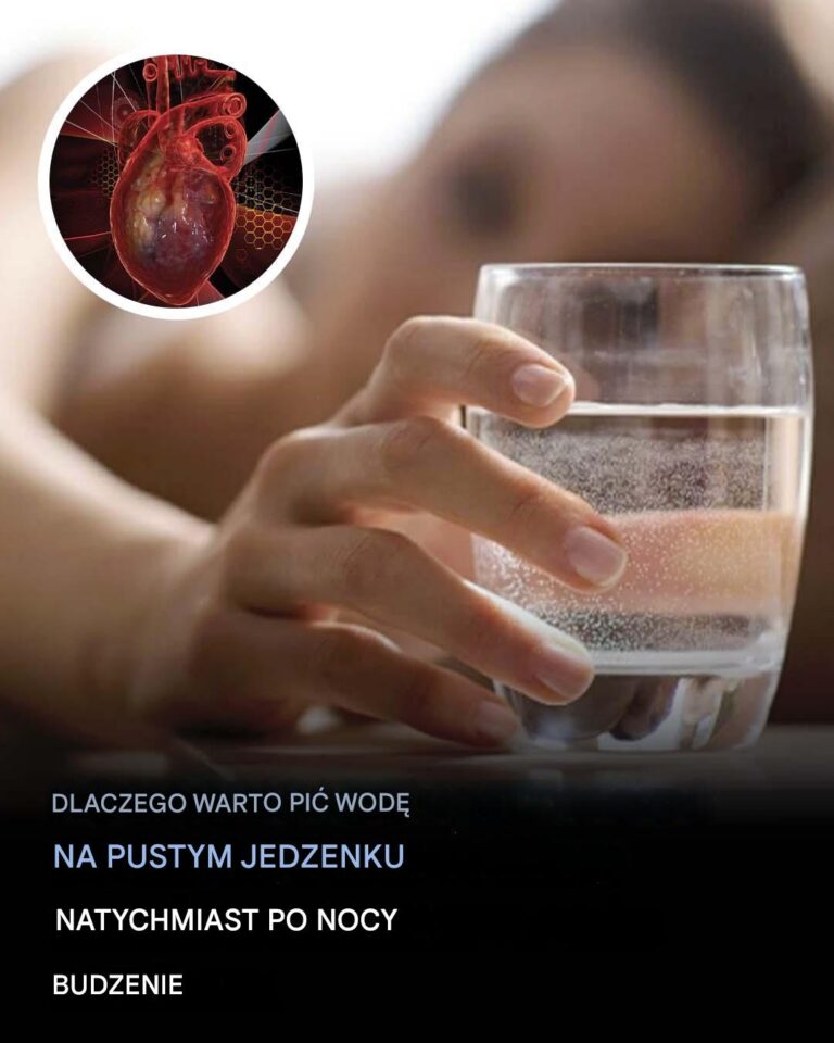 Czy_warto_pi__wod__po_przebudzeniu_