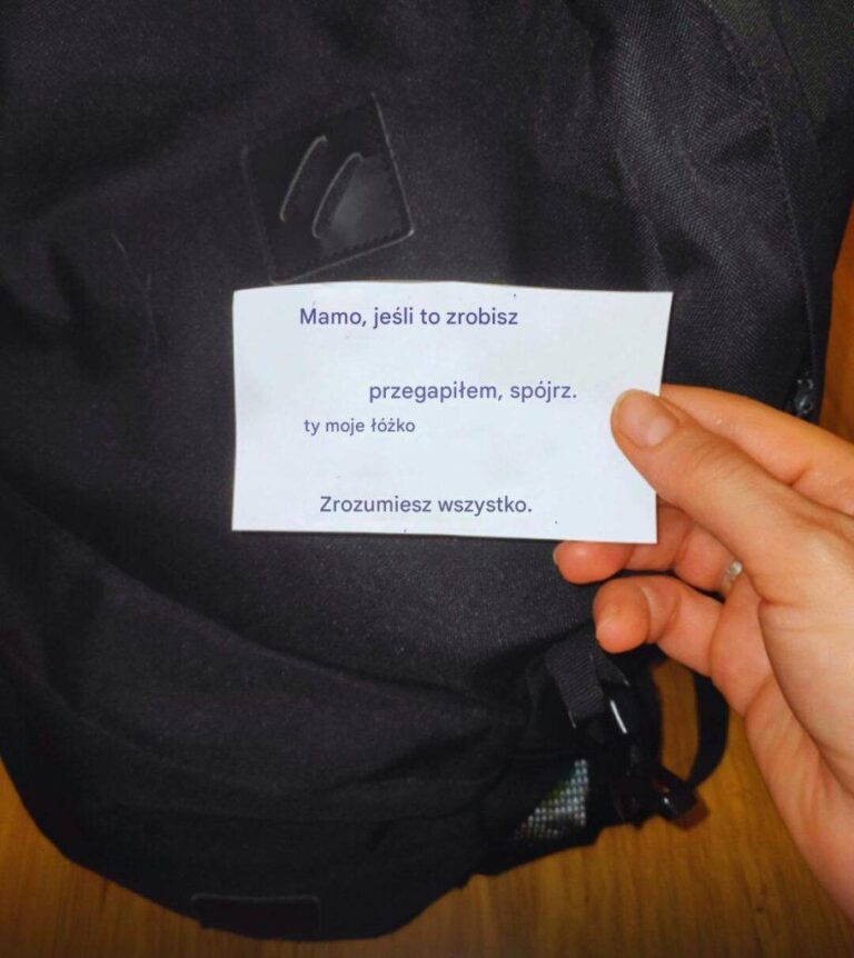 M_j_m___po_pieszy__si____eby_wyrzuci__rzeczy_naszej_c_rki_dzie__po_jej_pogrzebie___to__co_znalaz_am_w_jej_pokoju__zmieni_o_wszystko-1