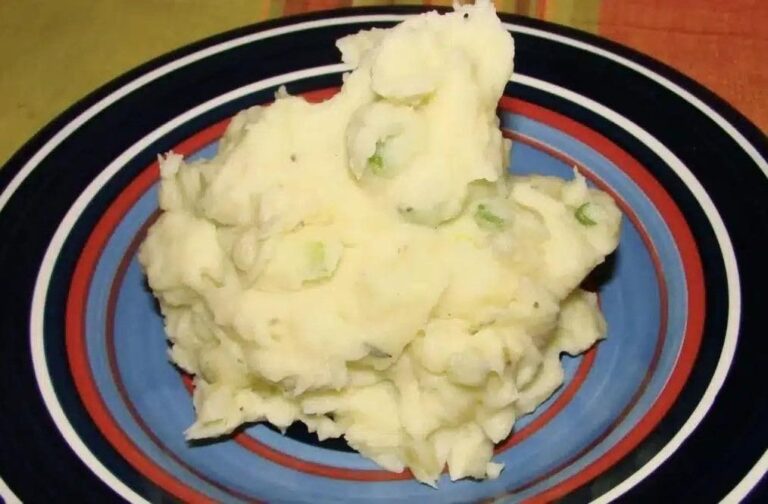 Przesta__gotowa__ziemniaki_w_wodzie__Sekretny_sk_adnik_babci_odmieni_Twoje_puree_ziemniaczane_na_zawsze