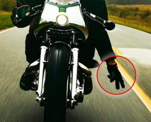 To_nie_jest_b_ahy_gest___dlaczego_motocykli_ci_robi__ten_dziwny_znak__gdy_si__mijaj_ To_nie_jest_b_ahy_gest___dlaczego_motocykli_ci_robi__ten_dziwny_znak__gdy_si__mijaj_