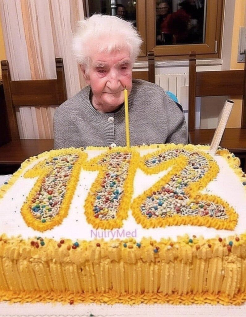 Tort_urodzinowy Tort_urodzinowy