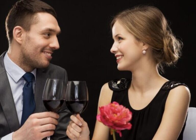 M_j_m___wyla__mi_wino_na_g_ow__podczas_kolacji___jego_matka_si___mia_a__Ale_nie_spodziewali_si__tego__co_zrobi_am_p__niej