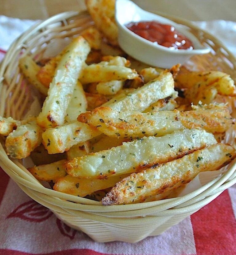 Pieczenie__wiartek_ziemniak_w_z_czosnkiem_i_parmezanem_jest_szybkie_i__atwe