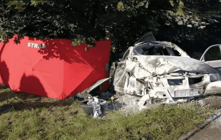 Nie__yje_wicemistrz_Polski__Zgin___w_tragicznym_wypadku__z_jego_BMW_nic_nie_zosta_o-1