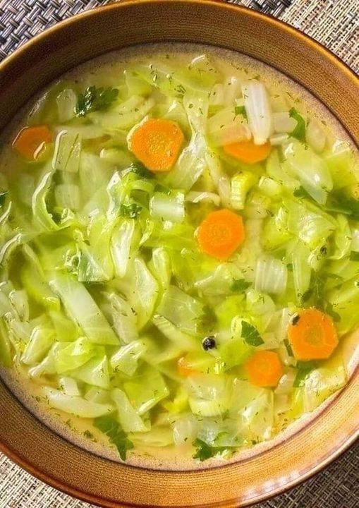 Dieta_cu_sup__de_varz__care_te_ajut__s__sl_be_ti_4_kg__ntr_o_s_pt_m_n_ Dieta_cu_sup__de_varz__care_te_ajut__s__sl_be_ti_4_kg__ntr_o_s_pt_m_n_