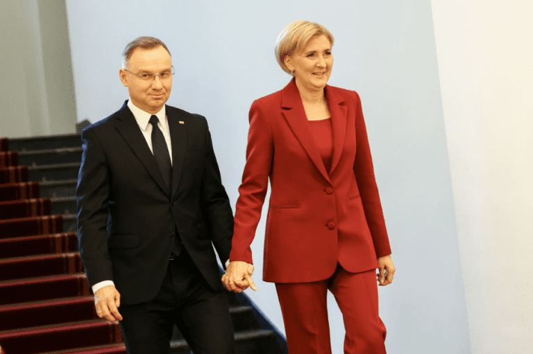 ANDRZEJ_DUDA_Z_NOW__PRAC____POPROWADZI_PROGRAM_W_KANALE_ZERO-1