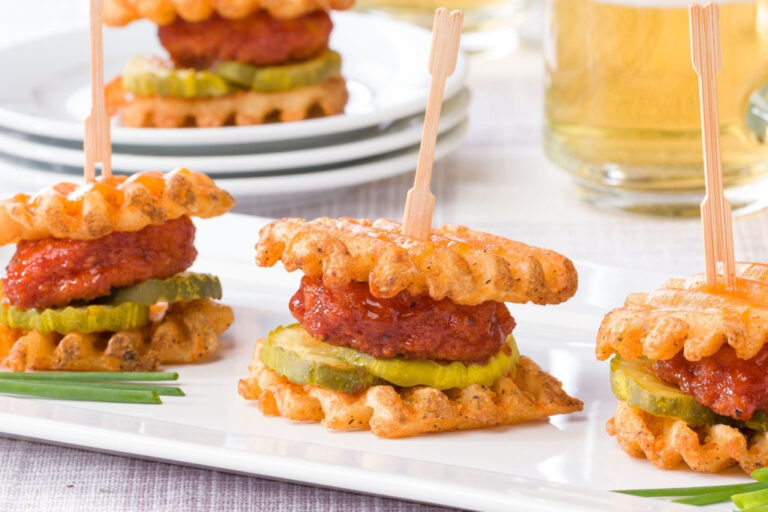 BBQ_Chicken_Waffle_Sliders___Idealne_na_imprez_________See_more