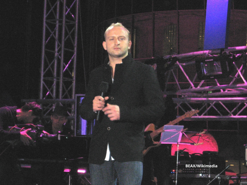 Borys_Szyc___8211__talent__strata_i_redefinicja_ojcostwa__Jak_trudne_dzieci_stwo_i_relacje_z_ojcem_wp_yn__y_na__ycie_jednego_z_najpopularniejszych_aktor_w_Polski Borys_Szyc___8211__talent__strata_i_redefinicja_ojcostwa__Jak_trudne_dzieci_stwo_i_relacje_z_ojcem_wp_yn__y_na__ycie_jednego_z_najpopularniejszych_aktor_w_Polski