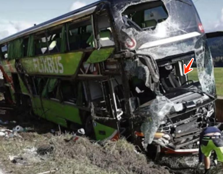Flixbus_wywr_ci__si__na_autostradzie__tragiczny_bilans