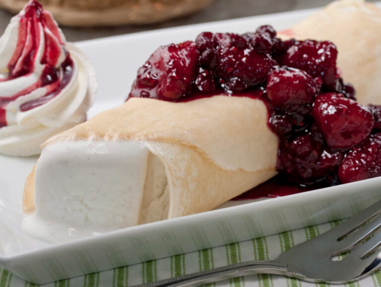 Mixed_Berry_Ice_Cream_Crepes___Lody_w_Owocowej_Otulince________See_more