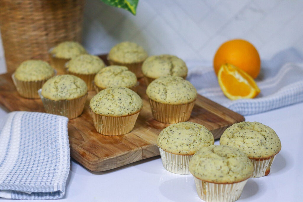 Pomara_czowe_muffinki_z_makiem_____See_more Pomara_czowe_muffinki_z_makiem_____See_more