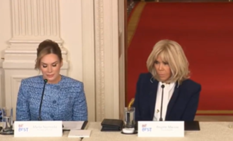 Doceniam__Melanio__a_teraz_przejd__do_mojego_rodzimego_j_zyka___Moment_z_udzia_em_Marty_Nawrockiej_obieg__sie__po_szczycie_w_Bia_ym_Domu