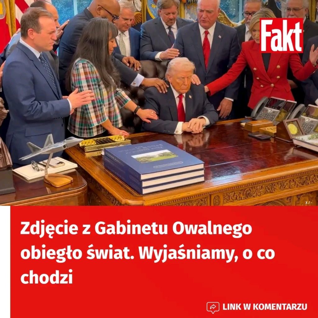 Niecodzienne_sceny_z_Gabinetu_Owalnego_z_Donaldem_Trumpem_w_centrum_uwagi__Co_kryje_si__za_tym_wyj_tkowym_spotkaniem_ Niecodzienne_sceny_z_Gabinetu_Owalnego_z_Donaldem_Trumpem_w_centrum_uwagi__Co_kryje_si__za_tym_wyj_tkowym_spotkaniem_