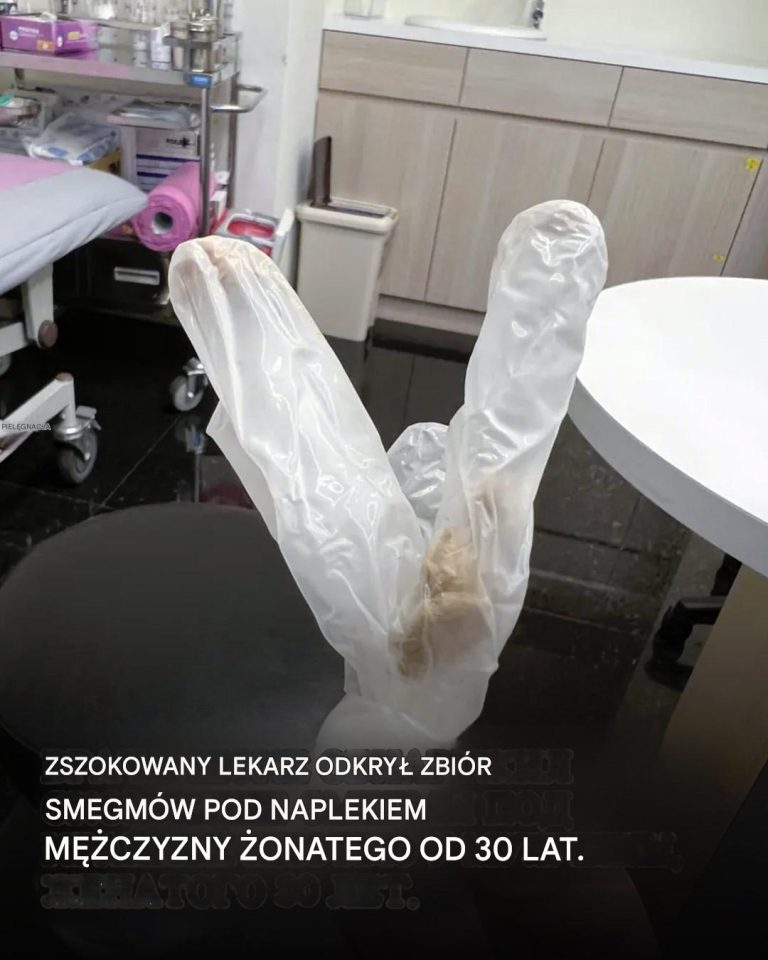 Zaskakuj_ce_znalezisko_pod_prysznicem__30_lat_zaniedba__