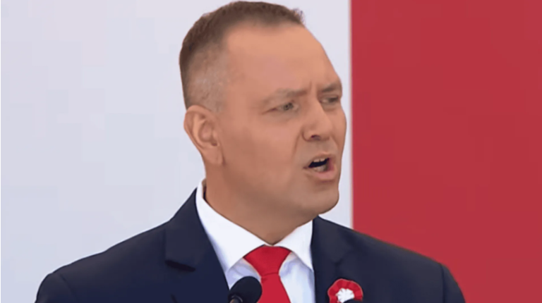 Nawrocki_zabra__g_os_w__wi_to_Konstytucji_3_maja__Pad_a_wa_na_zapowied_