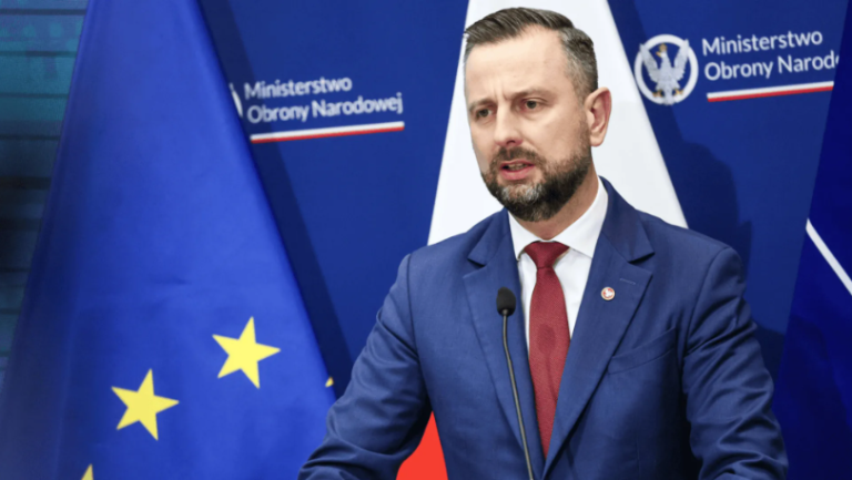 Polska_podpisze_umow__SAFE__W_adys_aw_Kosiniak_Kamysz_zabra__g_os_tu__przed_spotkaniem